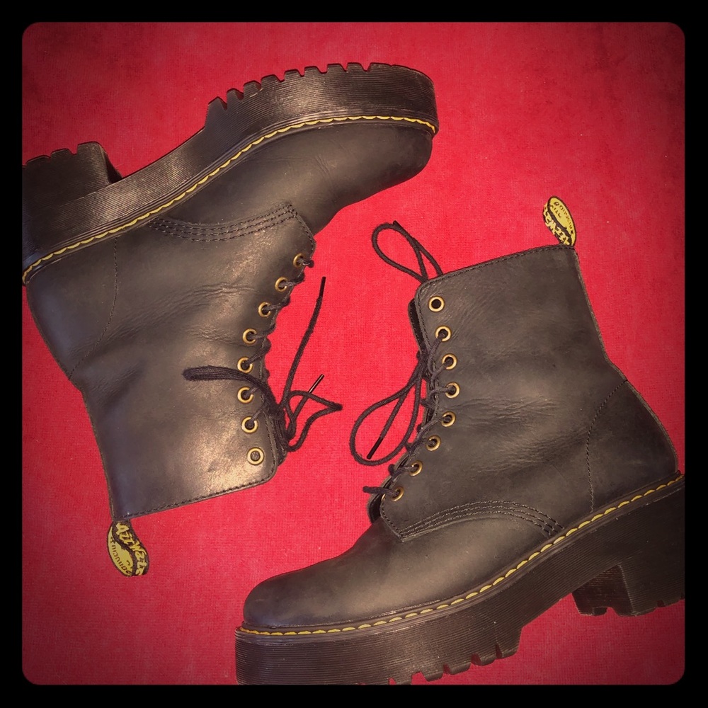 Matte Black Shriver Hi Dr. Martens